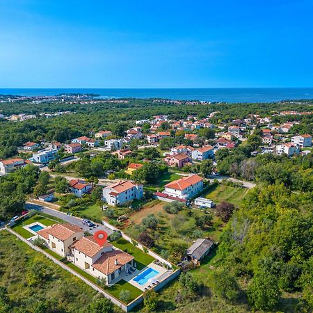 Holiday House Evida Porec Exterior photo