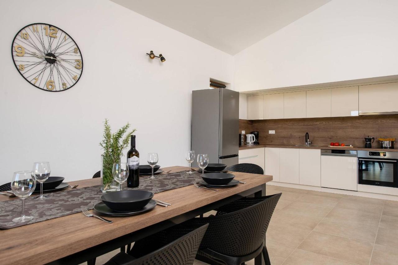 Holiday House Evida Porec Exterior photo