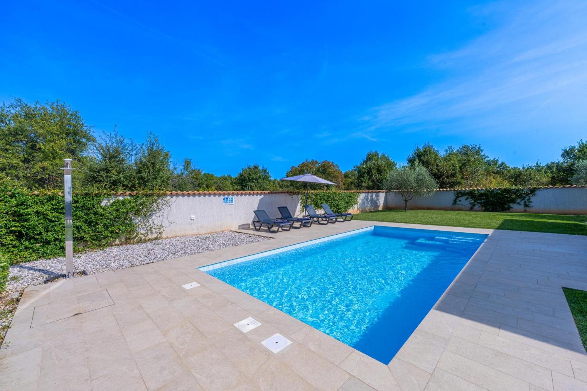 Holiday House Evida Porec Exterior photo